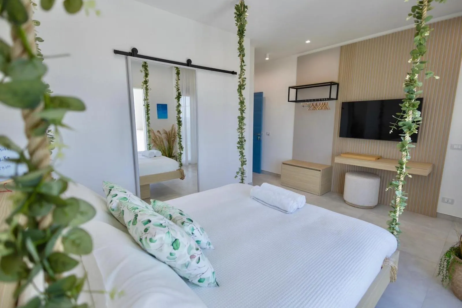 Bellavista Apartment Cinisi 0*,